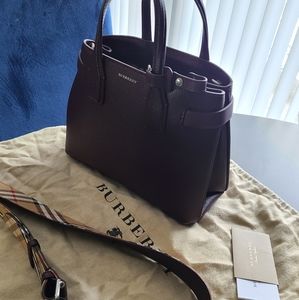 BURBERRY PURSE